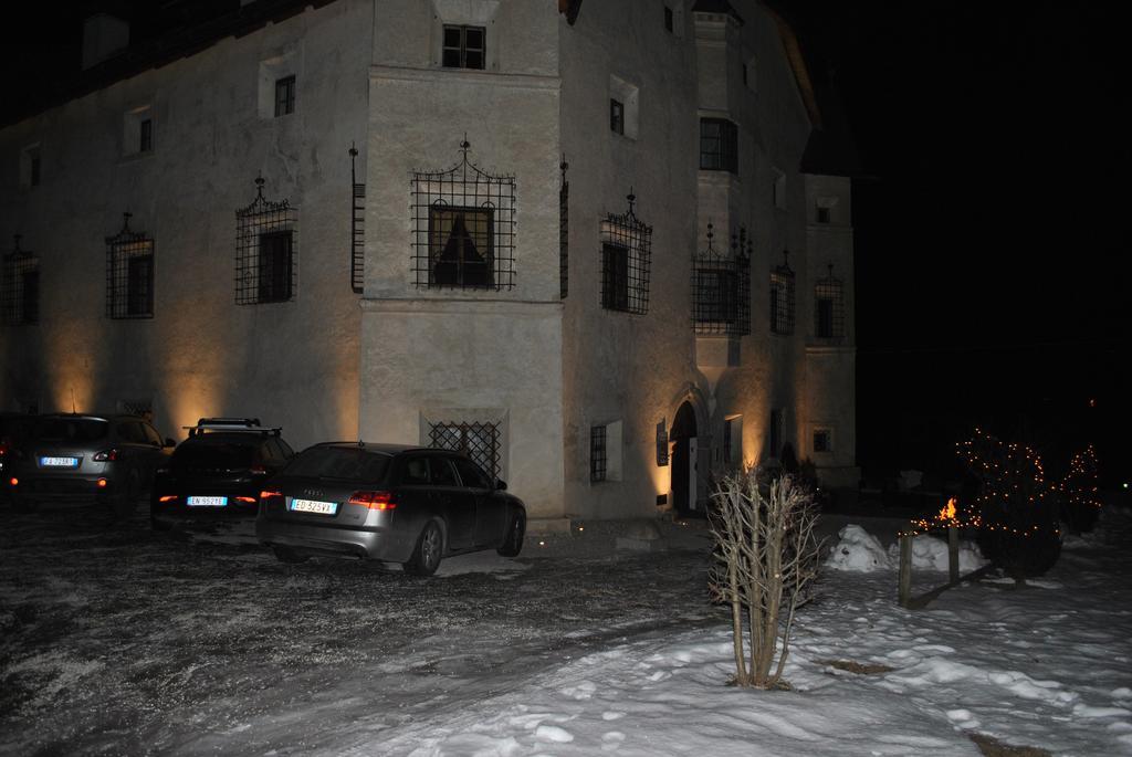 Hôtel Ansitz Heufler à Rasun di Sopra Extérieur photo